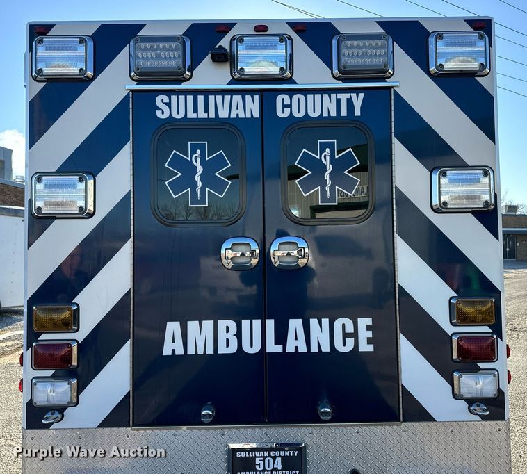 image for item EN5061 2014 Mercedes-Benz Sprinter 3500 ambulance