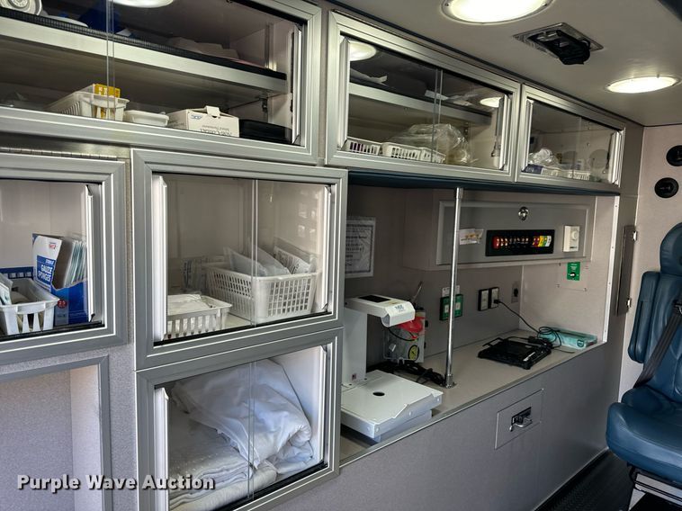 image for item EN5061 2014 Mercedes-Benz Sprinter 3500 ambulance