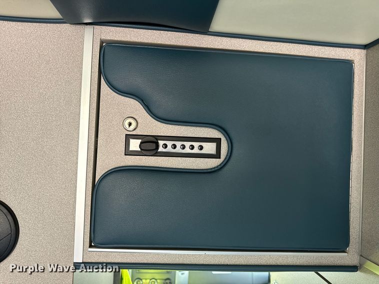 image for item EN5061 2014 Mercedes-Benz Sprinter 3500 ambulance