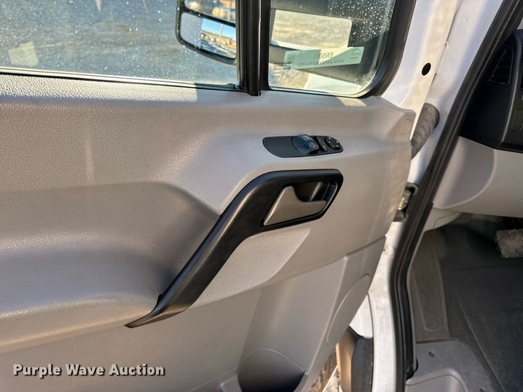 image for item EN5061 2014 Mercedes-Benz Sprinter 3500 ambulance