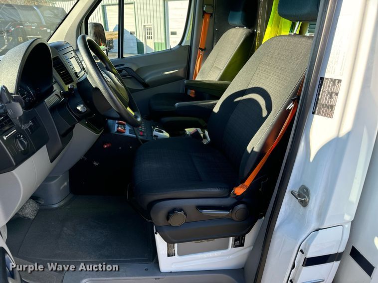 image for item EN5061 2014 Mercedes-Benz Sprinter 3500 ambulance