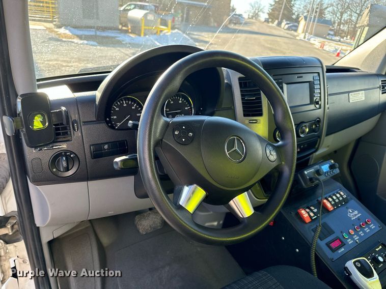 image for item EN5061 2014 Mercedes-Benz Sprinter 3500 ambulance