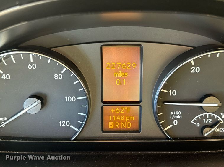 image for item EN5061 2014 Mercedes-Benz Sprinter 3500 ambulance