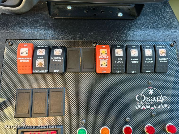 image for item EN5061 2014 Mercedes-Benz Sprinter 3500 ambulance