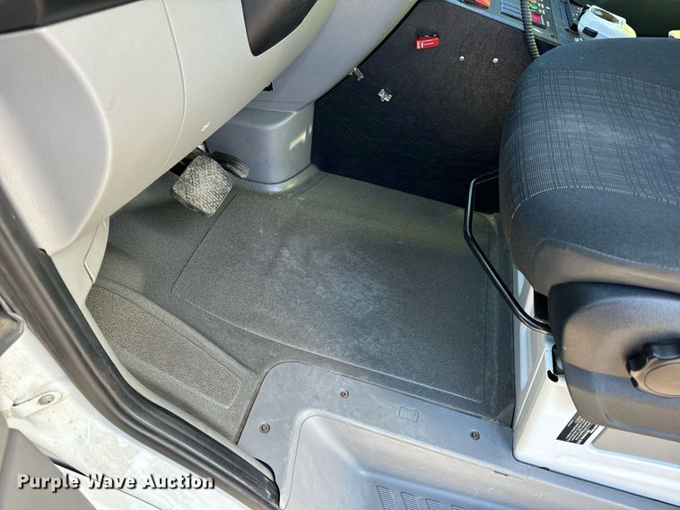 image for item EN5061 2014 Mercedes-Benz Sprinter 3500 ambulance