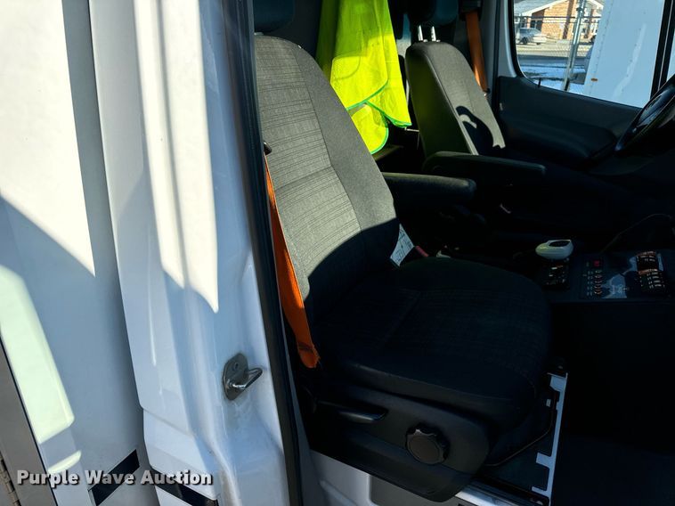 image for item EN5061 2014 Mercedes-Benz Sprinter 3500 ambulance