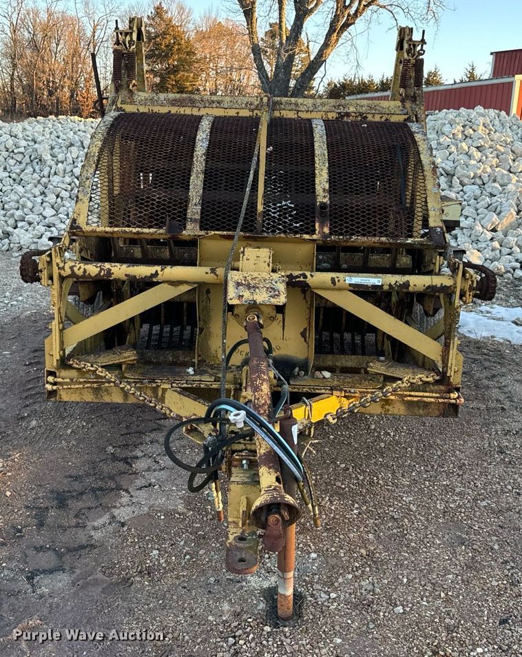 image for item EN5070 Anderson rock picker