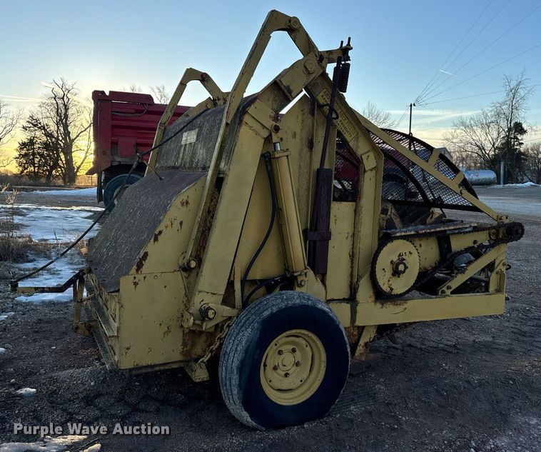 image for item EN5070 Anderson rock picker