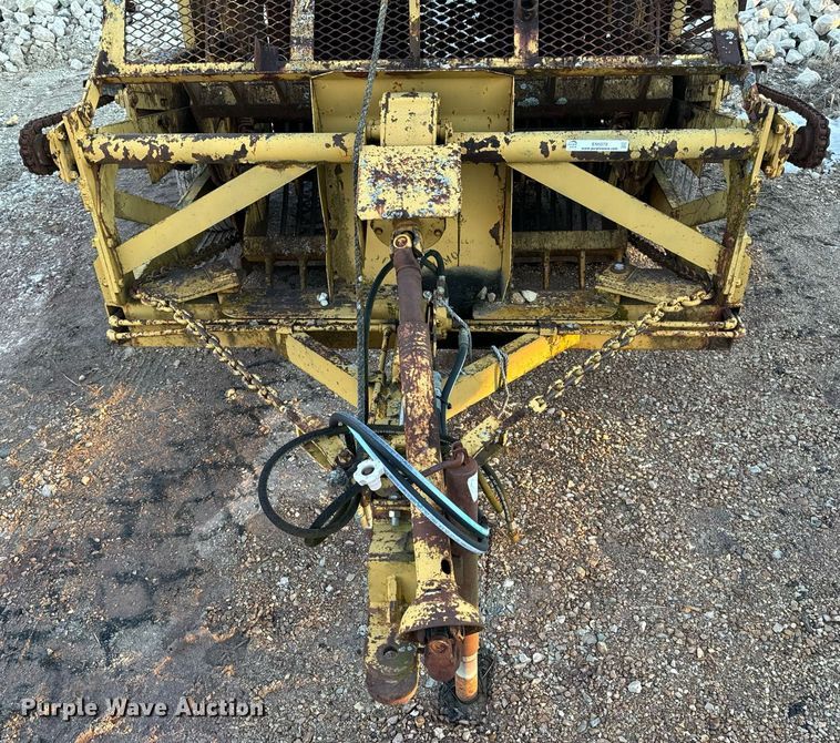 image for item EN5070 Anderson rock picker