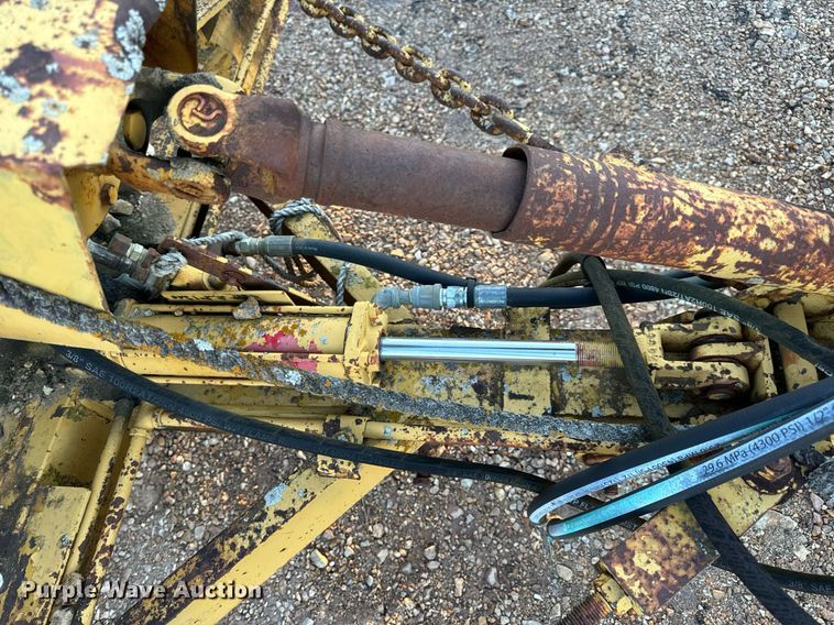 image for item EN5070 Anderson rock picker