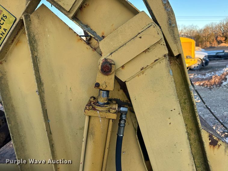 image for item EN5070 Anderson rock picker