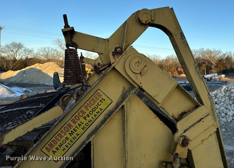 image for item EN5070 Anderson rock picker