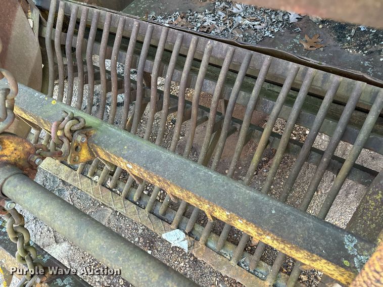 image for item EN5070 Anderson rock picker