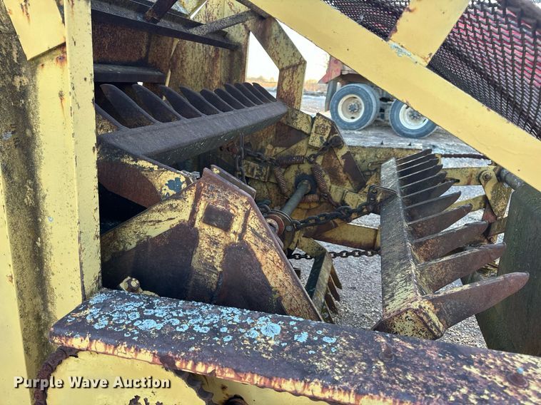 image for item EN5070 Anderson rock picker