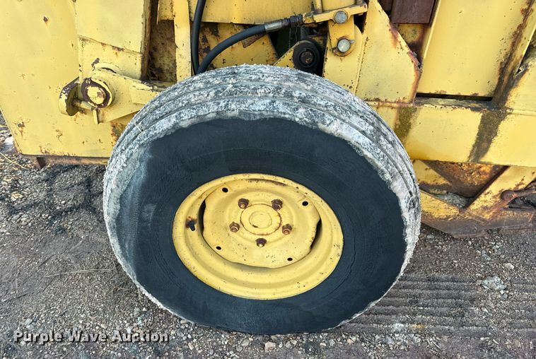 image for item EN5070 Anderson rock picker