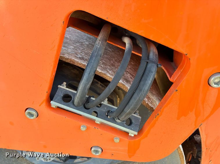 image for item EN5071 2006 Hamm HD70 double drum vibratory roller