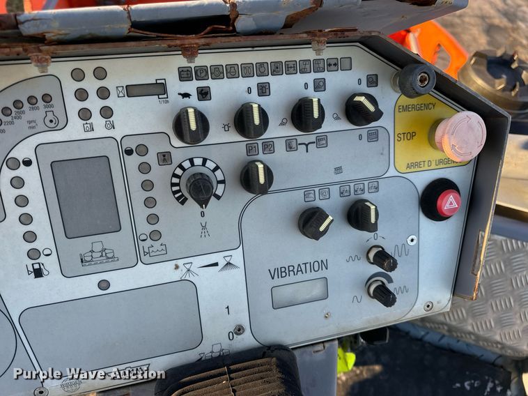 image for item EN5071 2006 Hamm HD70 double drum vibratory roller