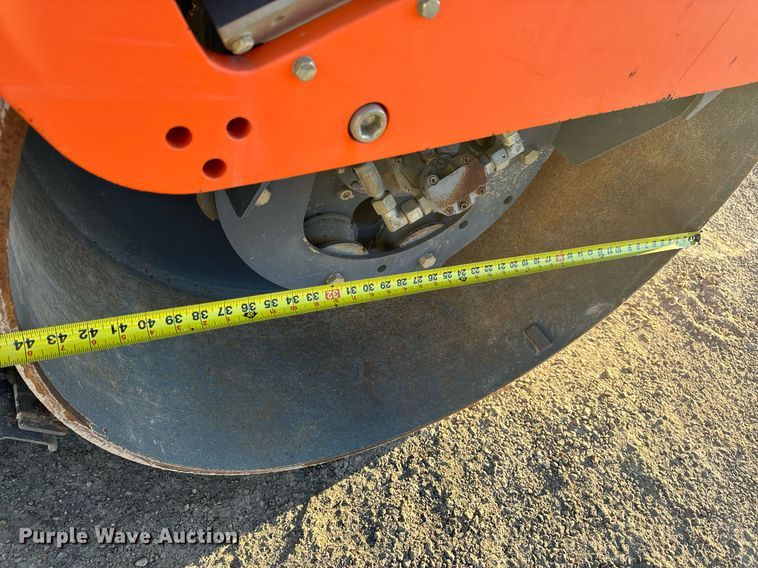 image for item EN5071 2006 Hamm HD70 double drum vibratory roller