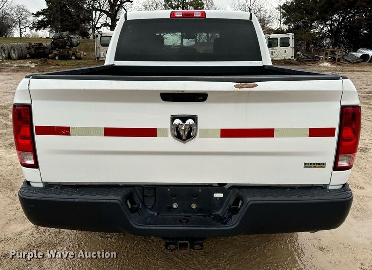 image for item EN5076 2014 Dodge Ram 1500 Crew Cab pickup truck