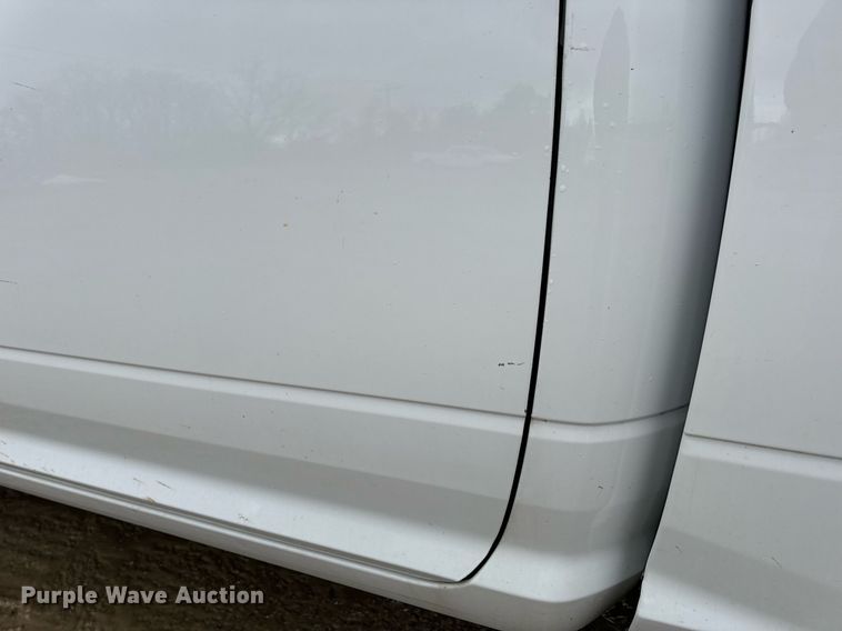 image for item EN5076 2014 Dodge Ram 1500 Crew Cab pickup truck