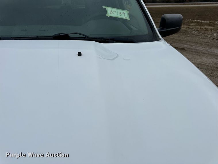 image for item EN5076 2014 Dodge Ram 1500 Crew Cab pickup truck