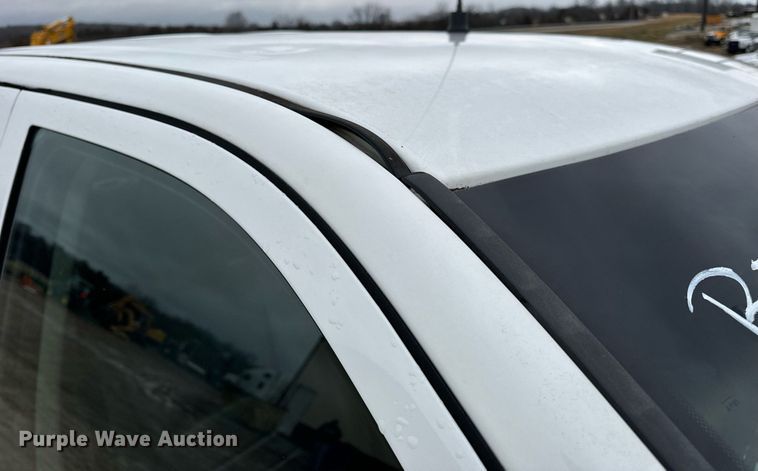 image for item EN5076 2014 Dodge Ram 1500 Crew Cab pickup truck