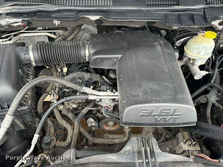 image for item EN5076 2014 Dodge Ram 1500 Crew Cab pickup truck