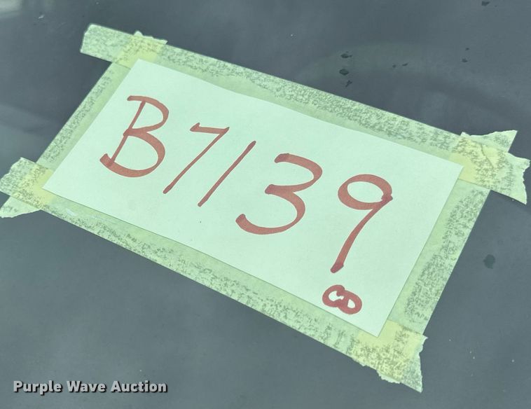 image for item EN5076 2014 Dodge Ram 1500 Crew Cab pickup truck