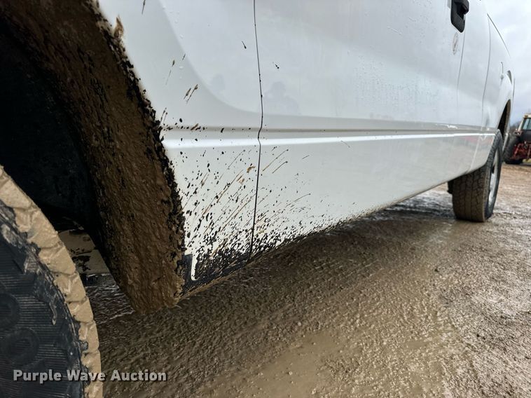 image for item EN5077 2009 Ford F150 SuperCab pickup truck