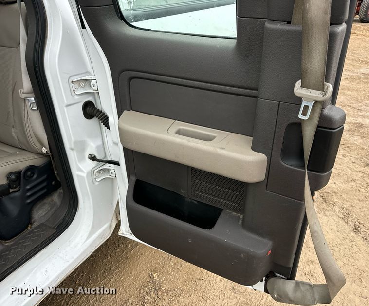 image for item EN5077 2009 Ford F150 SuperCab pickup truck