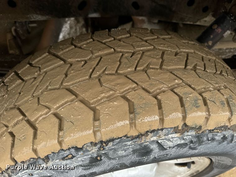 image for item EN5077 2009 Ford F150 SuperCab pickup truck