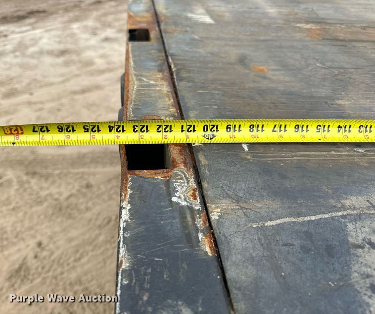 image for item EN5081 2006 International 7400 dump flatbed truck