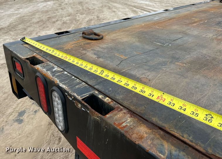 image for item EN5081 2006 International 7400 dump flatbed truck