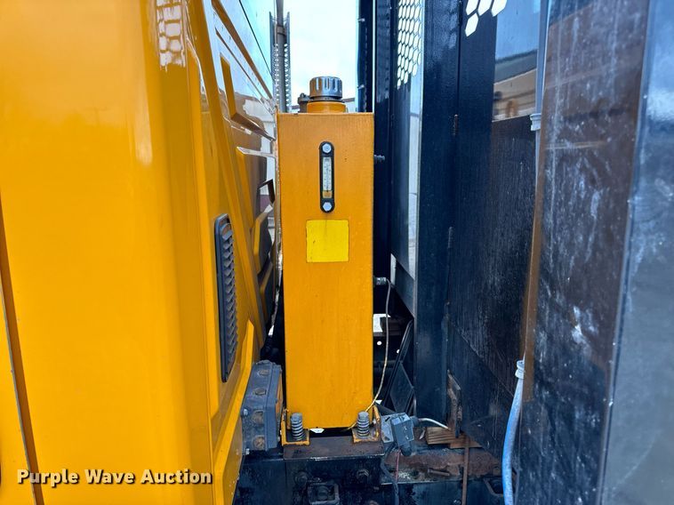 image for item EN5081 2006 International 7400 dump flatbed truck