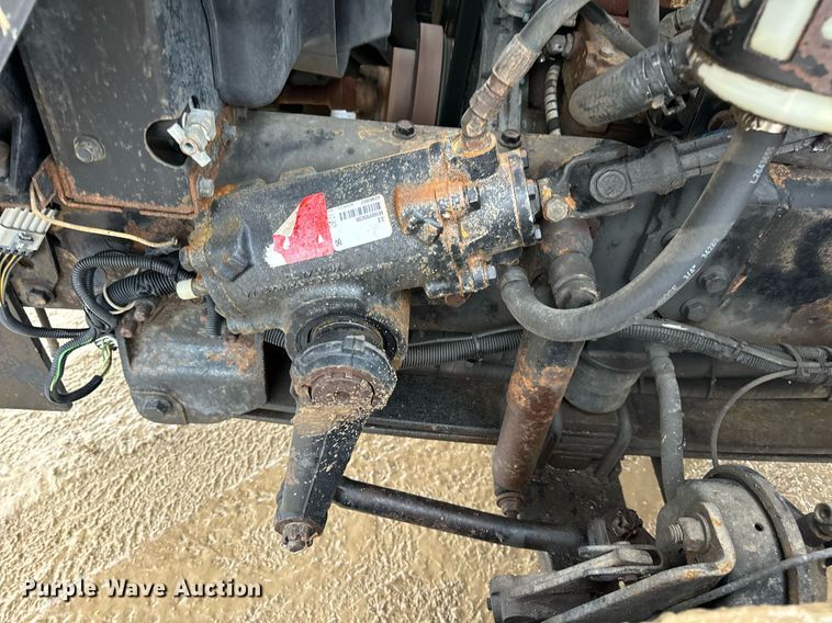 image for item EN5081 2006 International 7400 dump flatbed truck