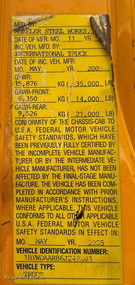 image for item EN5081 2006 International 7400 dump flatbed truck