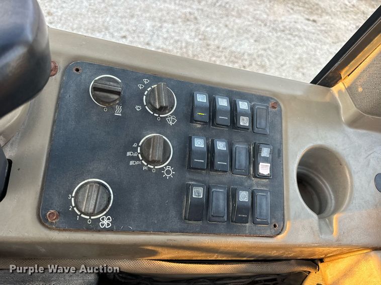 image for item EN5092 2008 Case 521D wheel loader