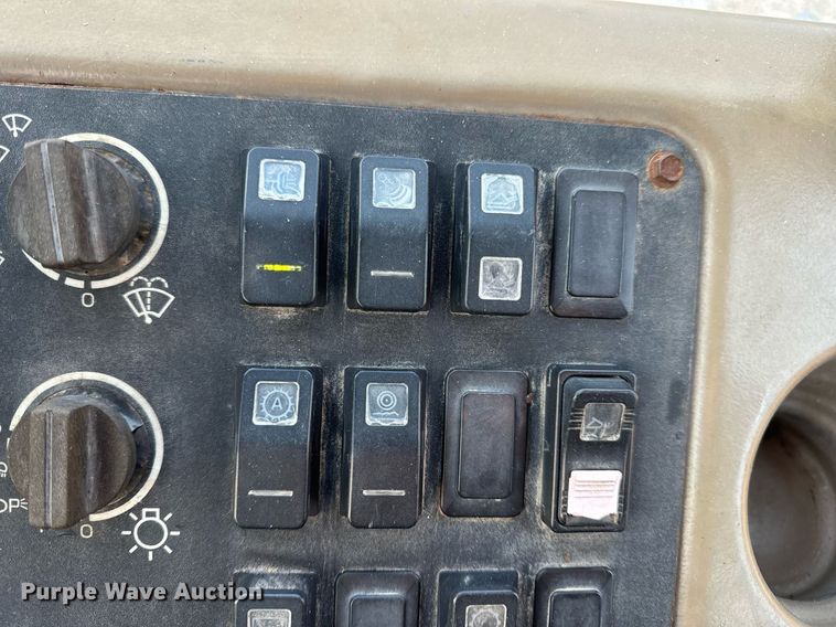 image for item EN5092 2008 Case 521D wheel loader