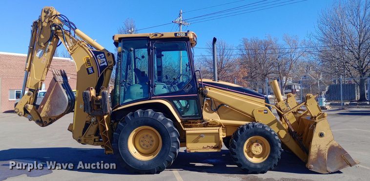 image for item EO0546 2002 Caterpillar 420D backhoe 