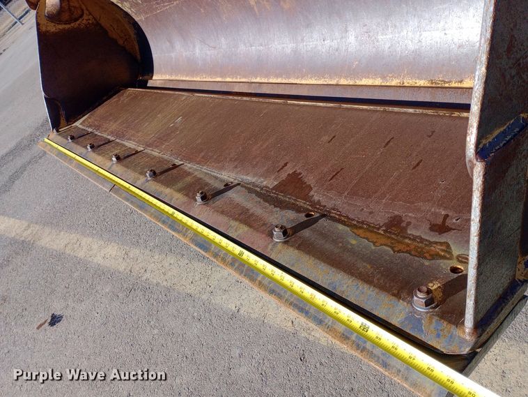 image for item EO0546 2002 Caterpillar 420D backhoe 