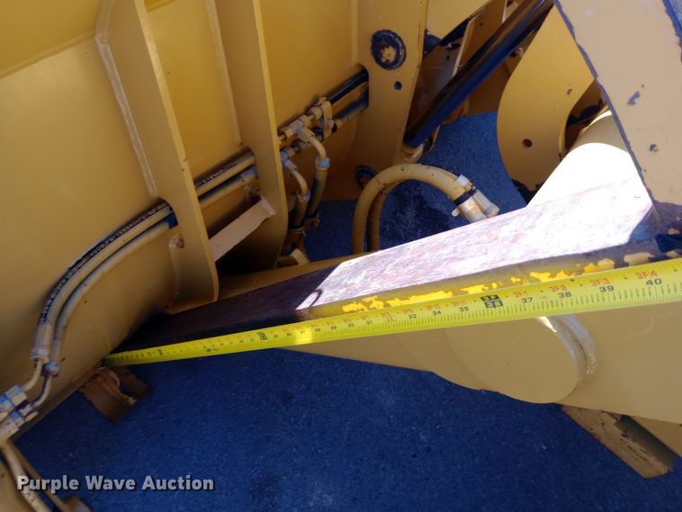 image for item EO0546 2002 Caterpillar 420D backhoe 