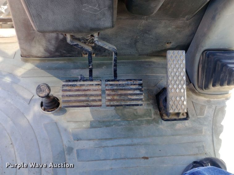 image for item EO0546 2002 Caterpillar 420D backhoe 