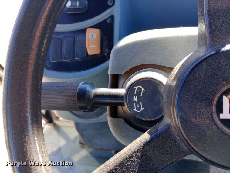 image for item EO0546 2002 Caterpillar 420D backhoe 