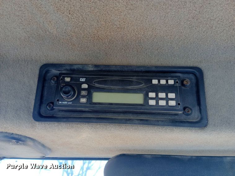 image for item EO0546 2002 Caterpillar 420D backhoe 