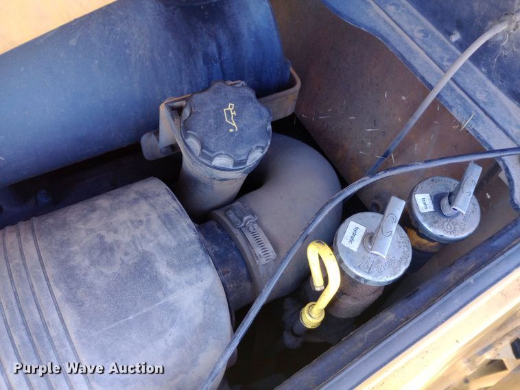 image for item EO0546 2002 Caterpillar 420D backhoe 