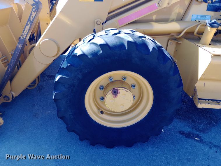 image for item EO0546 2002 Caterpillar 420D backhoe 