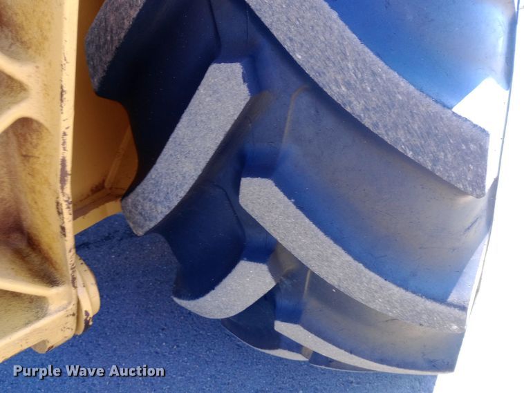 image for item EO0546 2002 Caterpillar 420D backhoe 