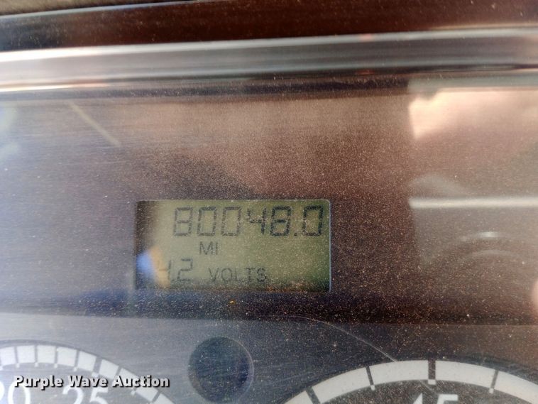 image for item EO0570 2003 Freightliner  FL70 dump truck