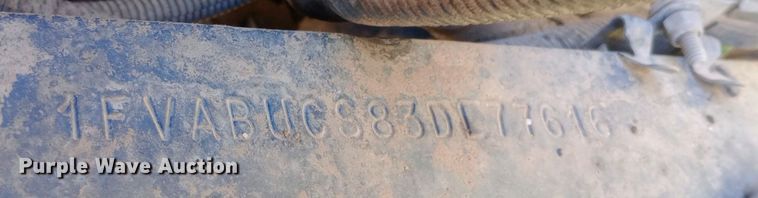 image for item EO0570 2003 Freightliner  FL70 dump truck