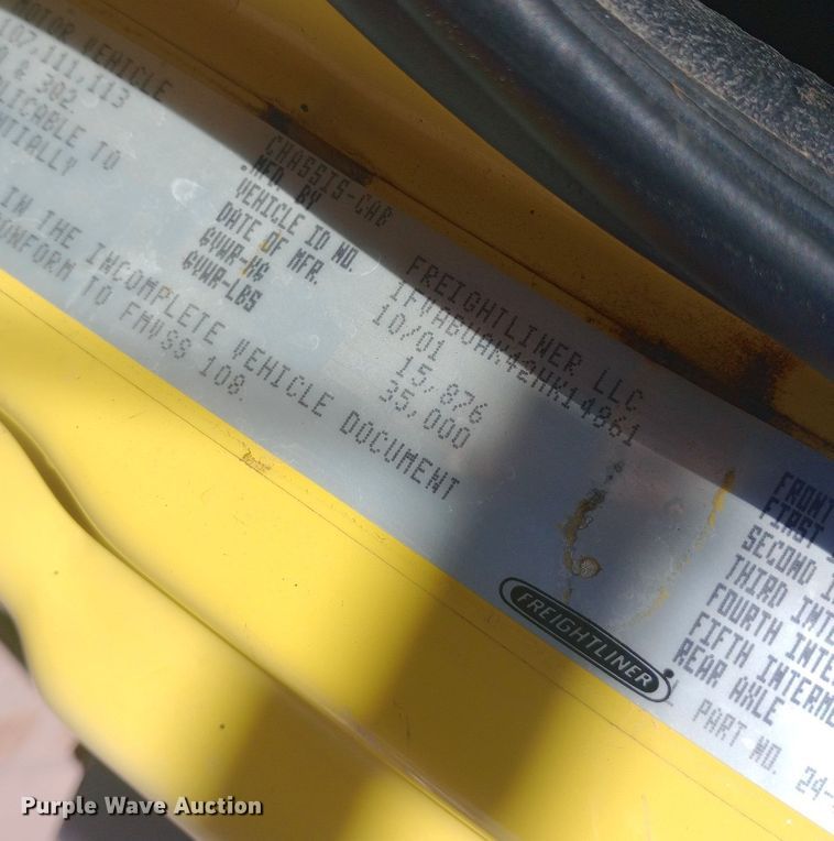 image for item EO0571 2002 Freightliner FL70 dump truck